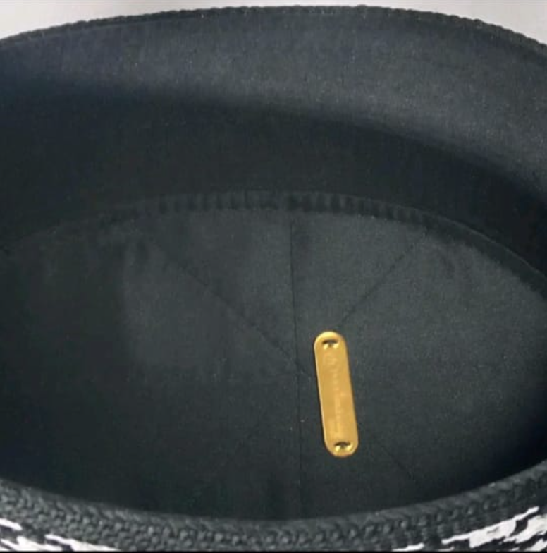 Kopiah/Peci Rajut Motif Mozaik Kotak